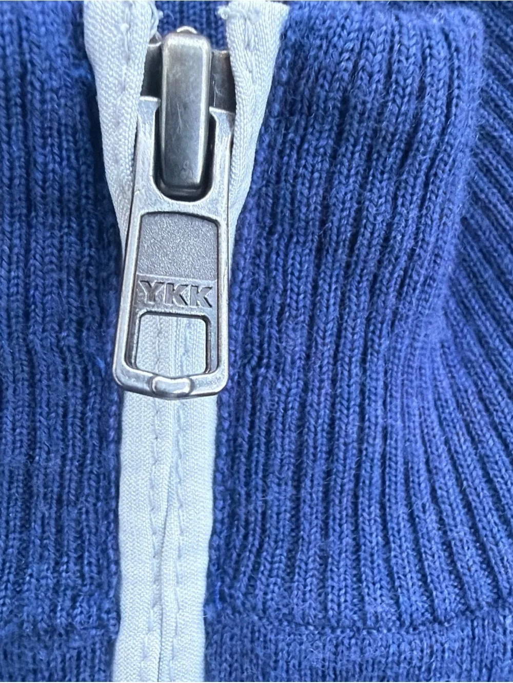 Peter Millar Men L Wool Blend Blue 1/4 Zip Sweater “Conway Farms Golf Club” Logo